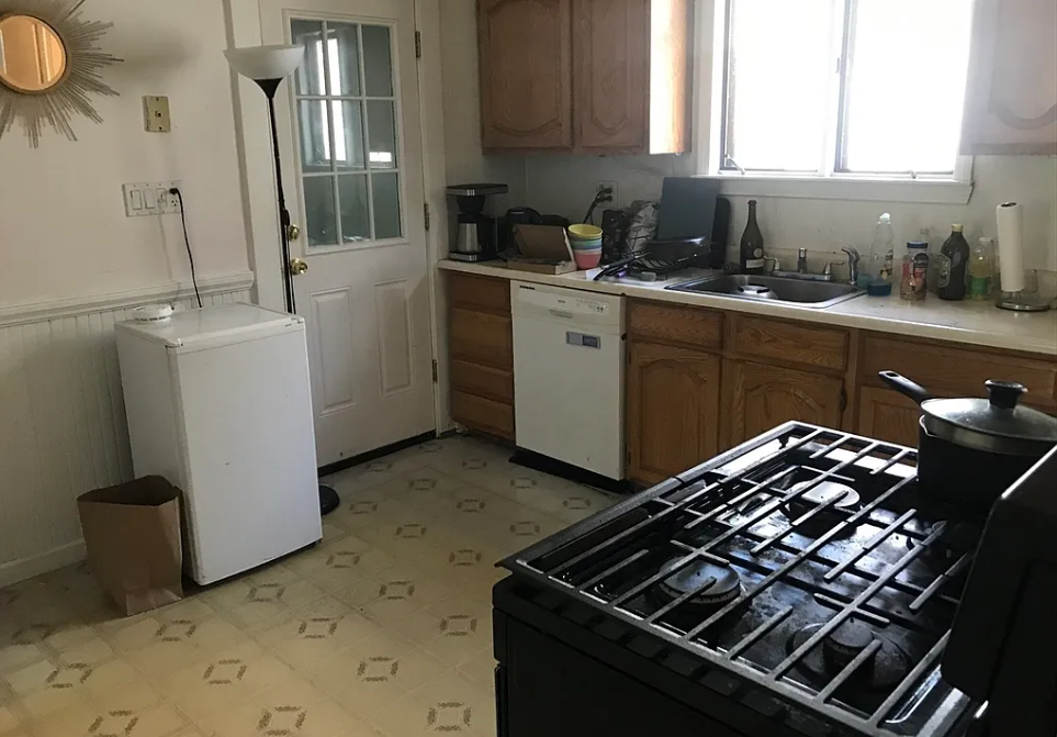 19 Stanley Ave, South Medford