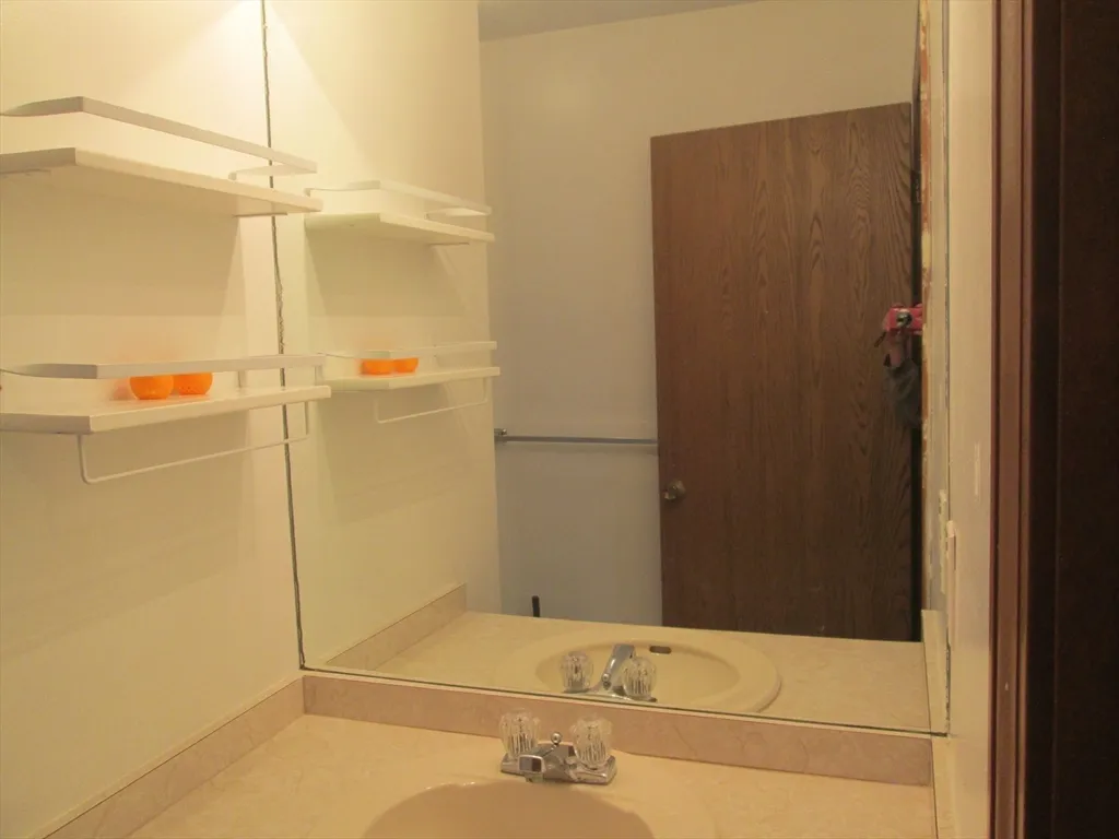 108 Clark St, Belmont