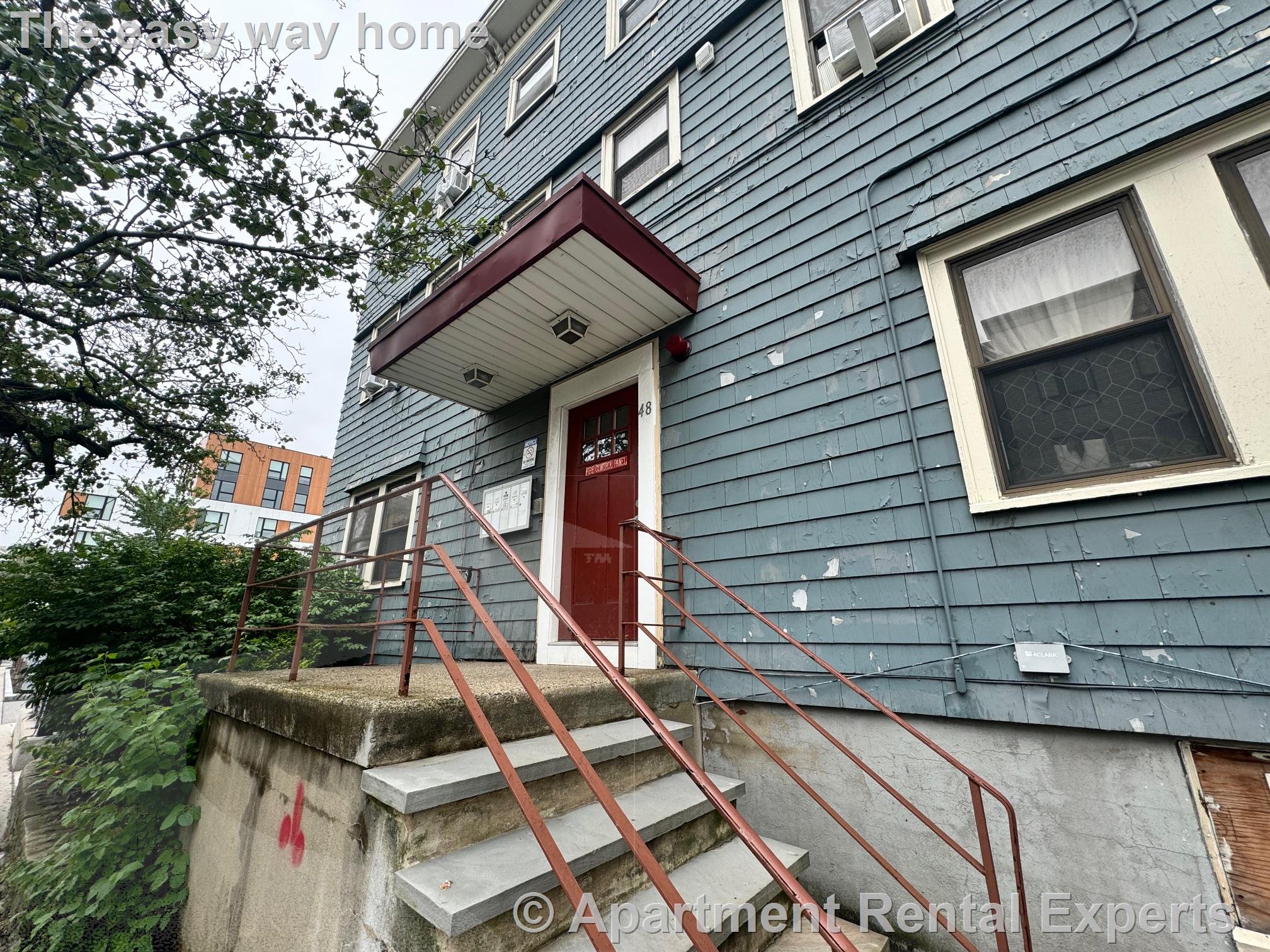 48 Bishop Allen Dr, Central Square