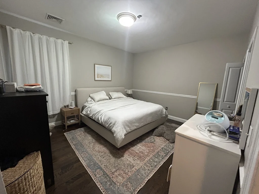 81 Boylston St, Brookline Village