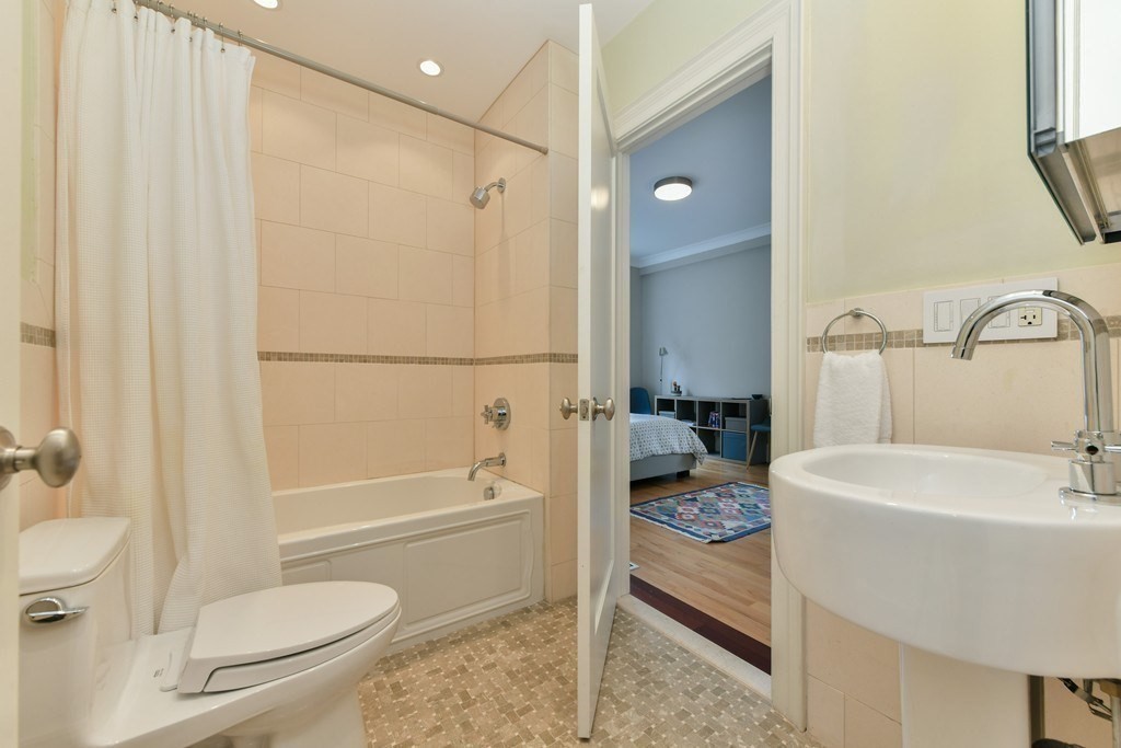 62 Sawyer Ave, Dorchester