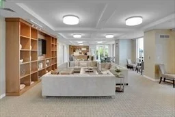 22 Liberty Dr, Seaport District