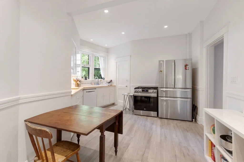 78 Kilsyth Rd, Brighton