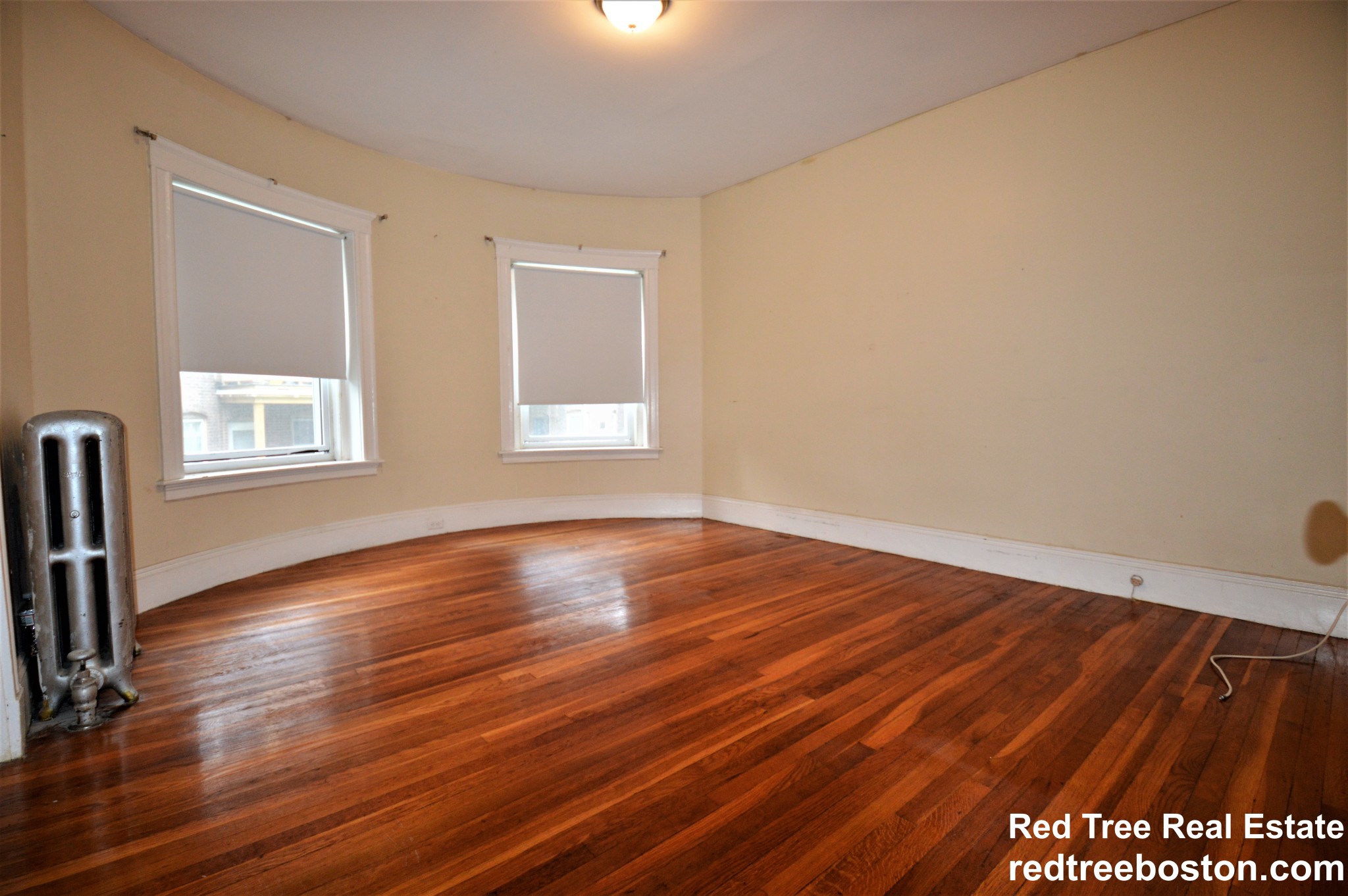 141 Fuller St, Coolidge Corner