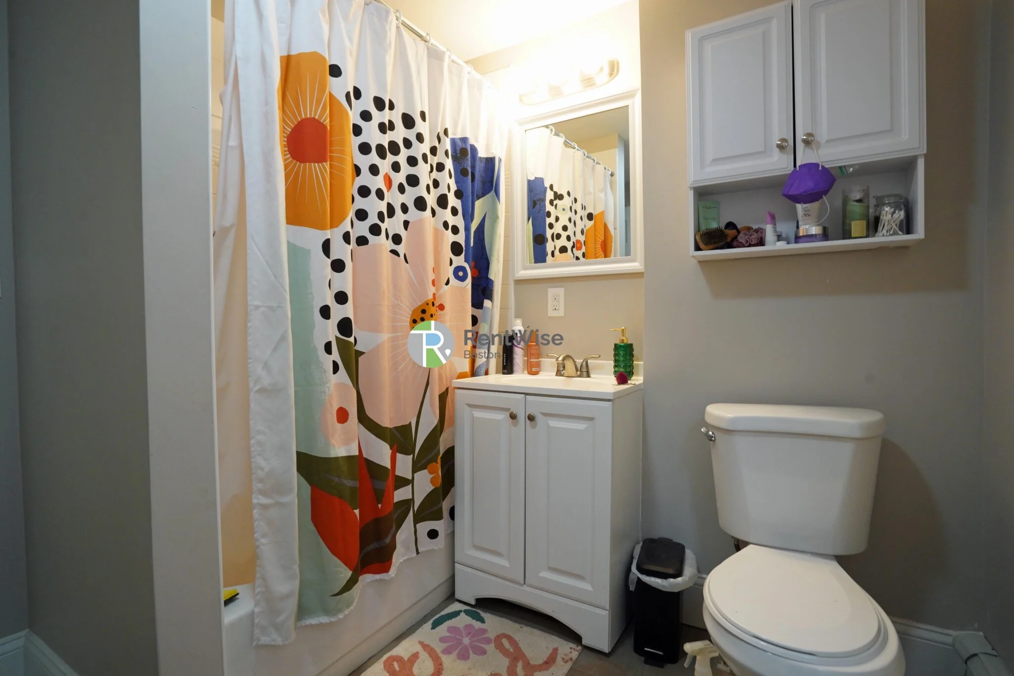 4 Ashford Ct, Allston