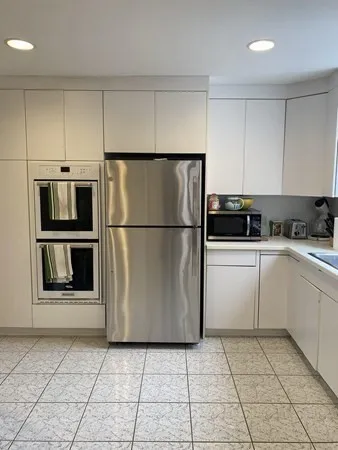 132 Brandeis Rd, Chestnut Hill