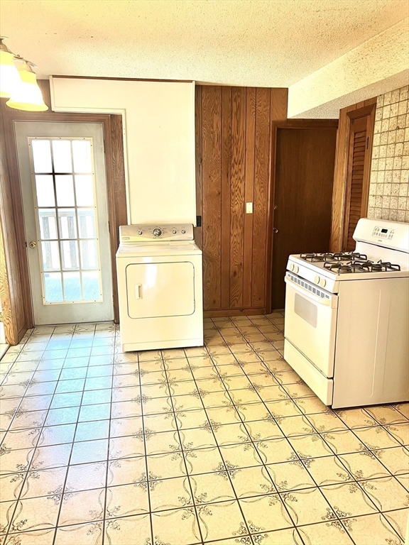 801 East 5th St, South Boston