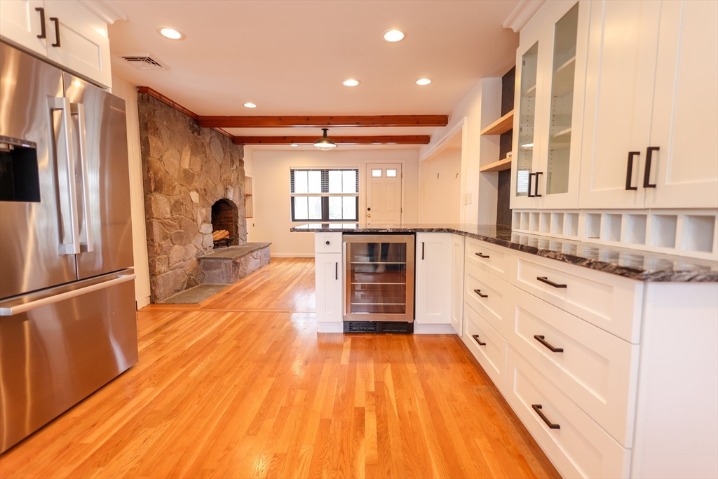 321 Nichols St, Norwood