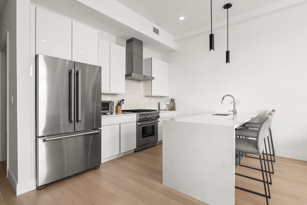 20 W 5th, South Boston