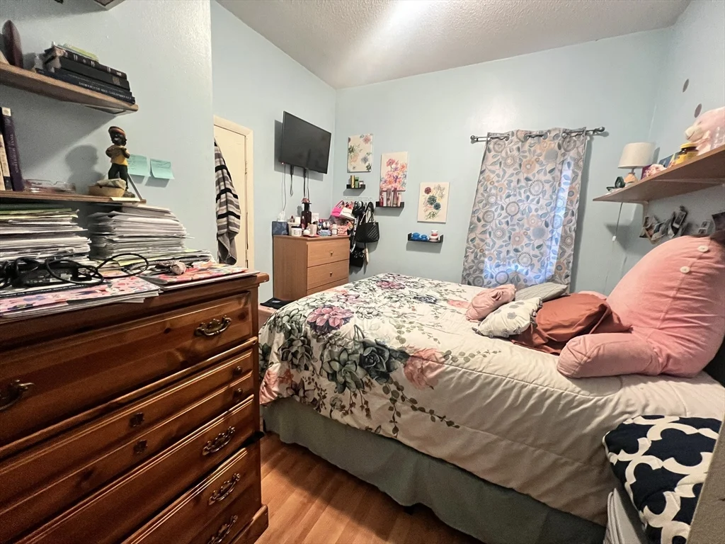 217 Pleasant St, Brockton