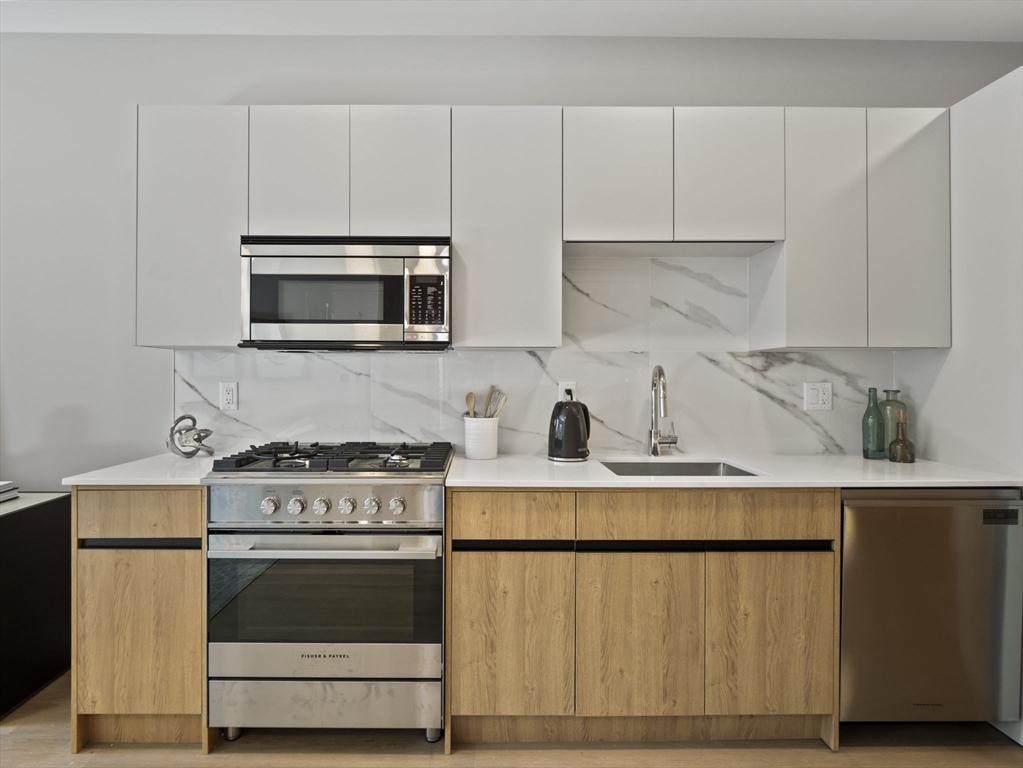 249 Corey Rd, Corey Hill