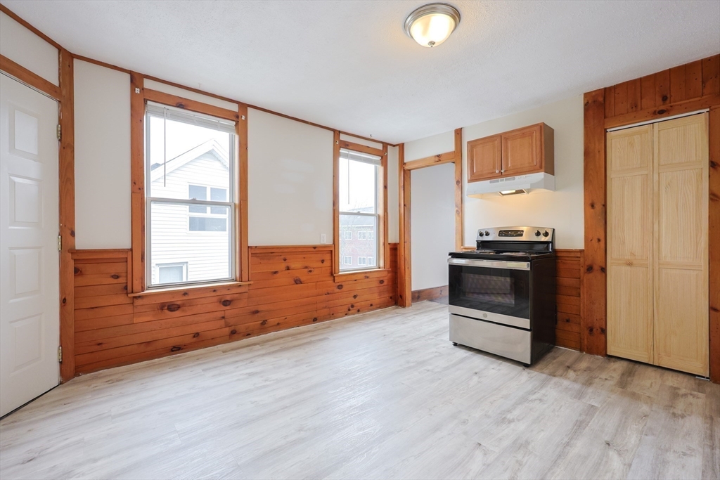 147 Washington, Peabody