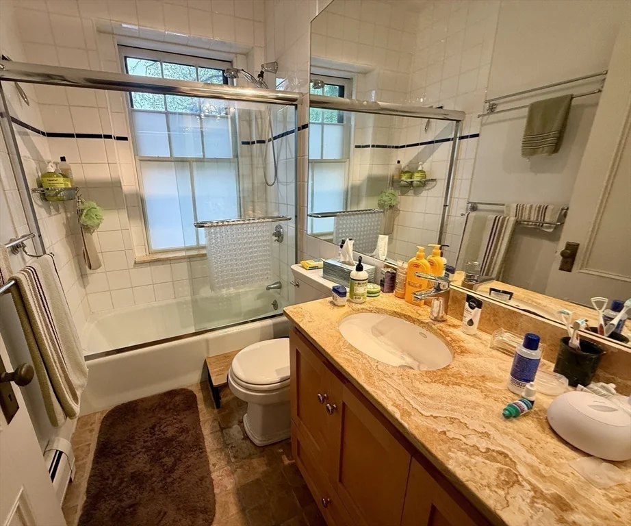 996 Centre St, Jamaica Plain