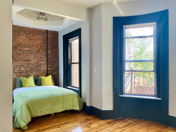 482 Columbus, Back Bay