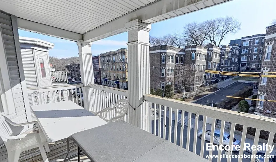 162 Kelton St, Brighton