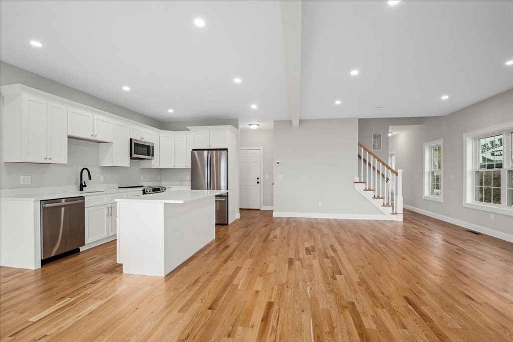 77 Upland St, Worcester