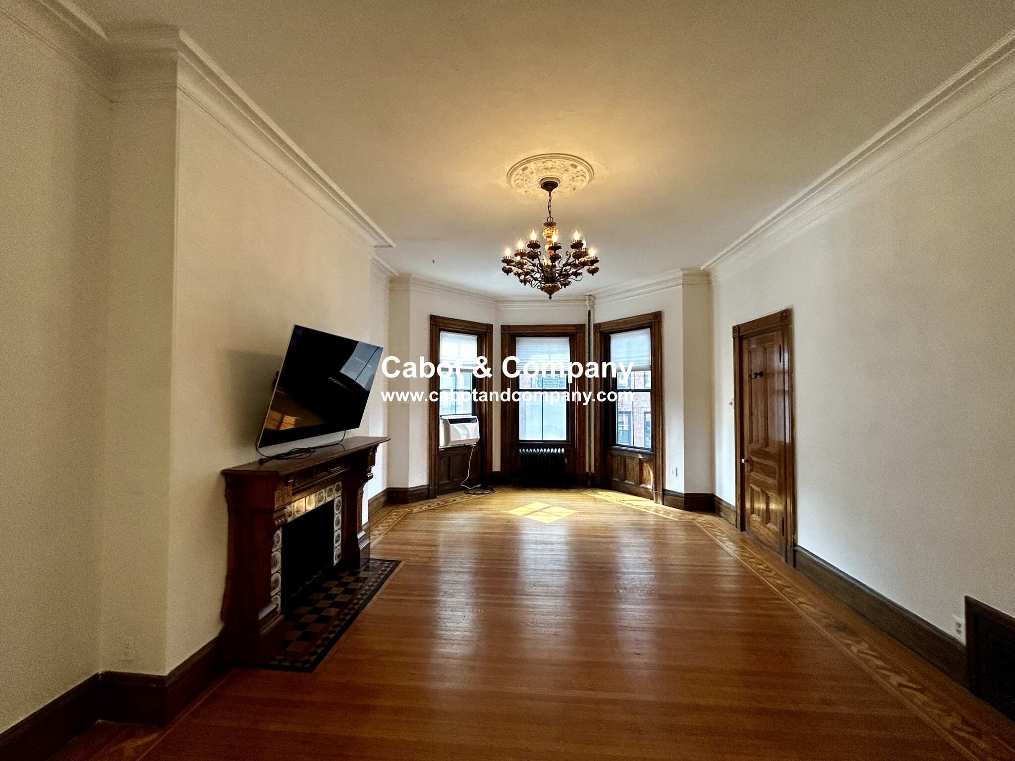 144 Commonwealth Ave, Back Bay