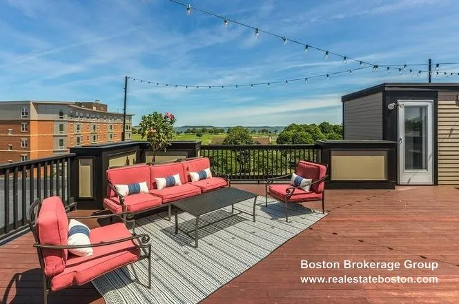 45 Vinton St, South Boston