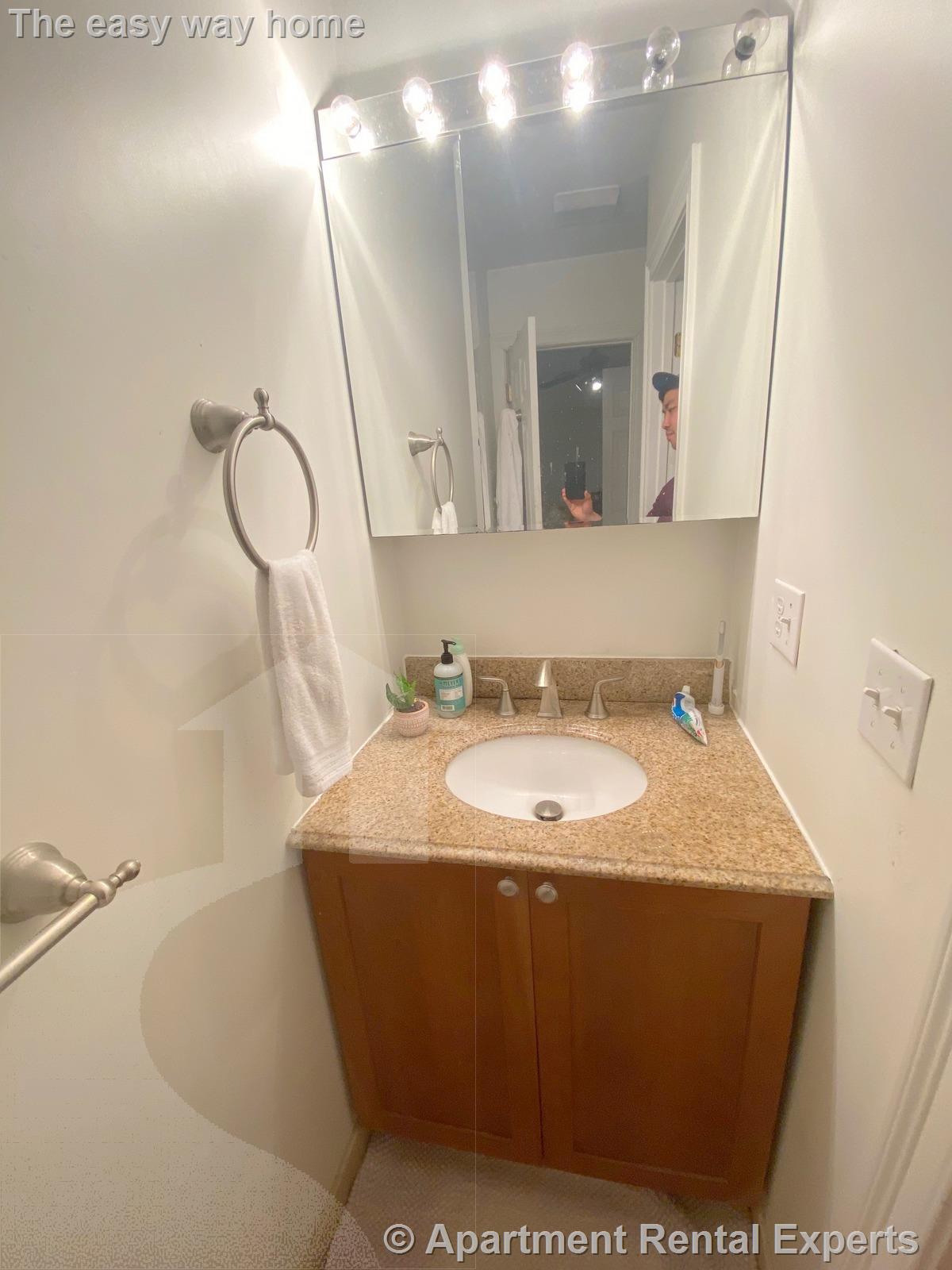 40 Prince St, Cambridgeport