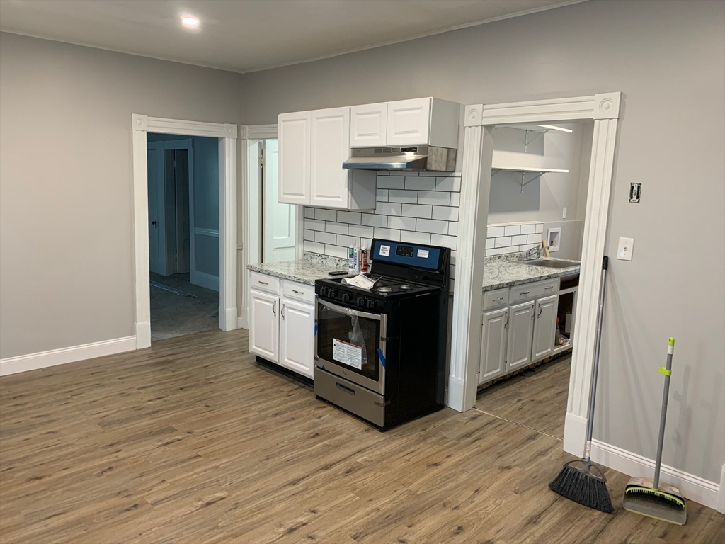 24 Brooks St, Worcester