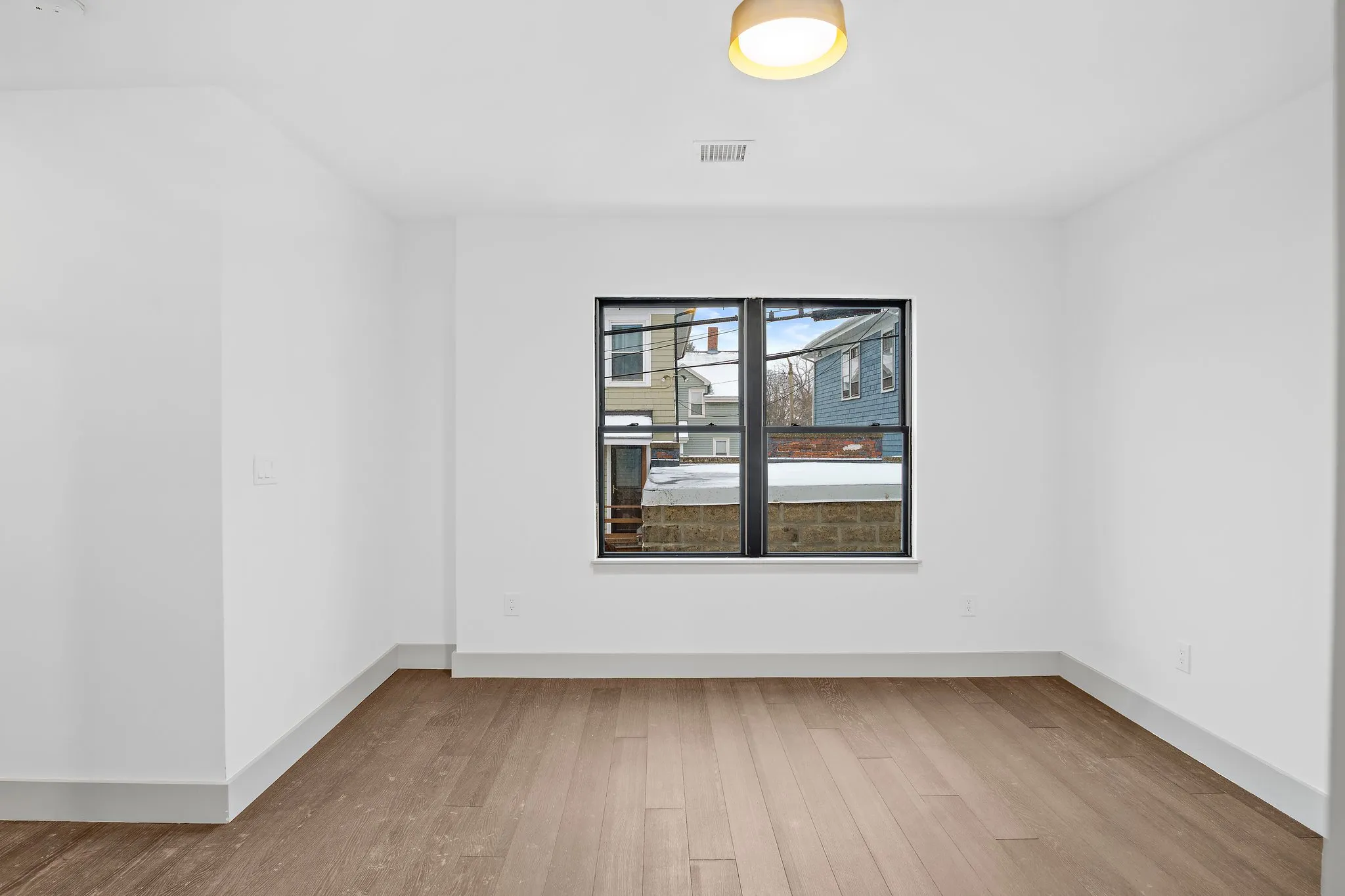 127 East Cottage St, Dorchester