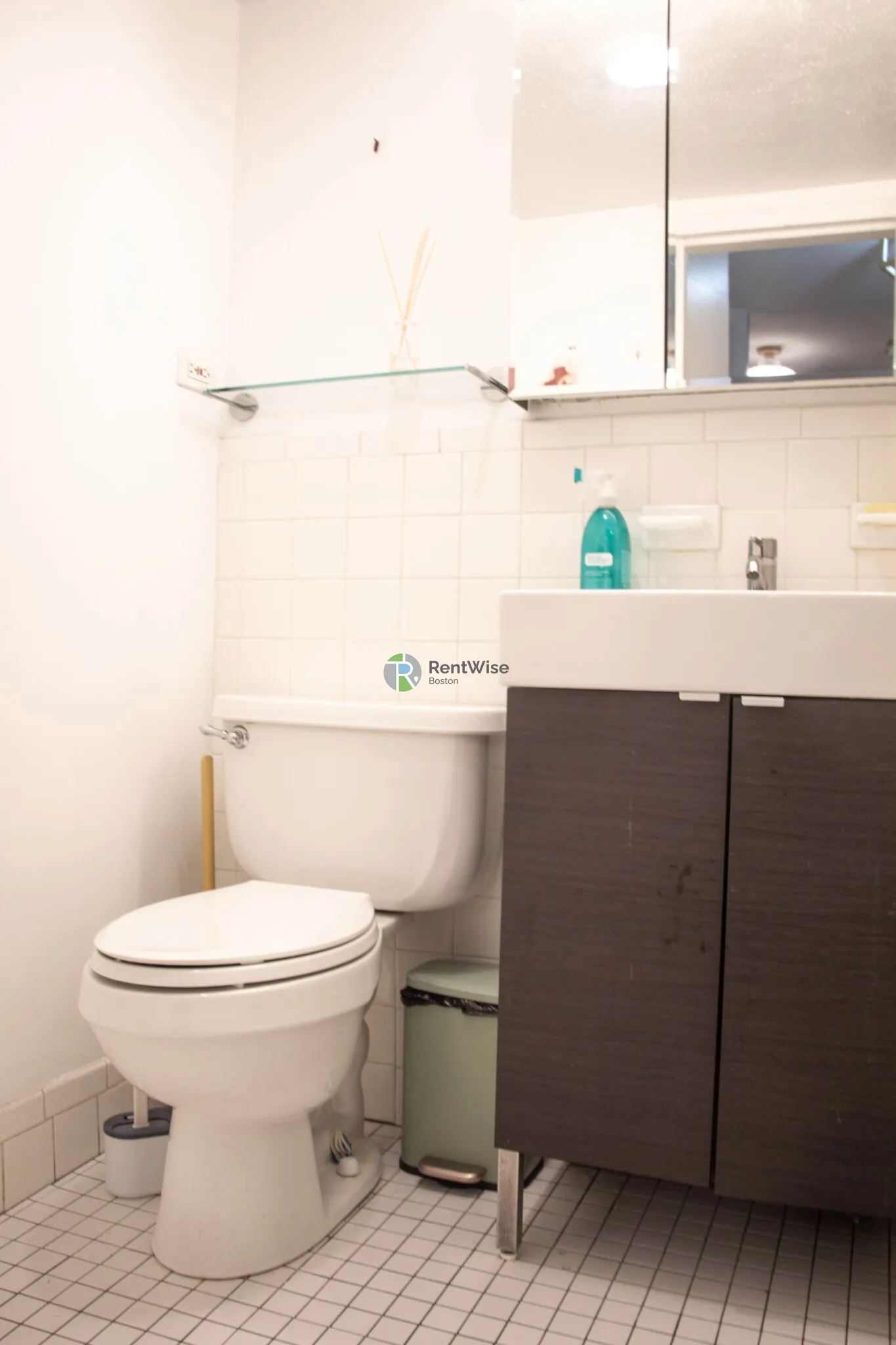 6 Whittier Pl, West End