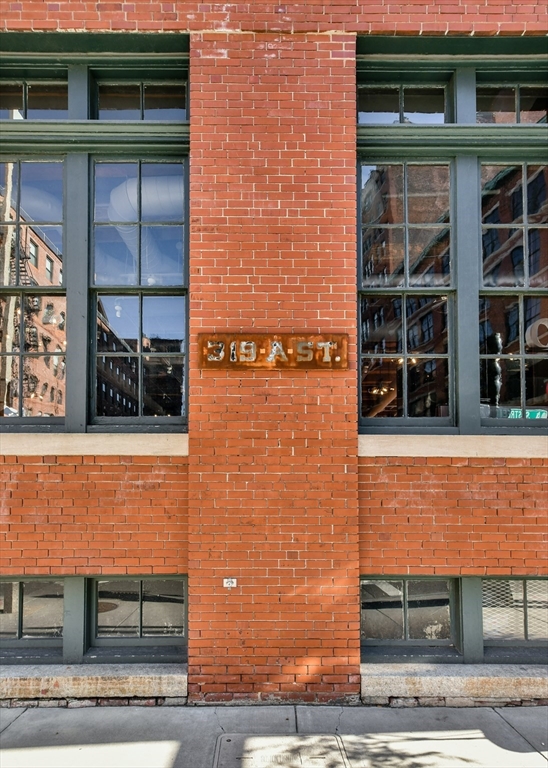 319 A St, Seaport District