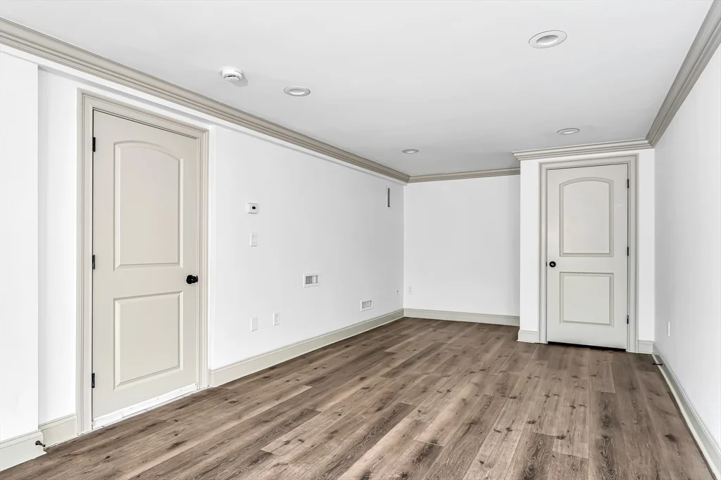 2593 Washington St, Roxbury