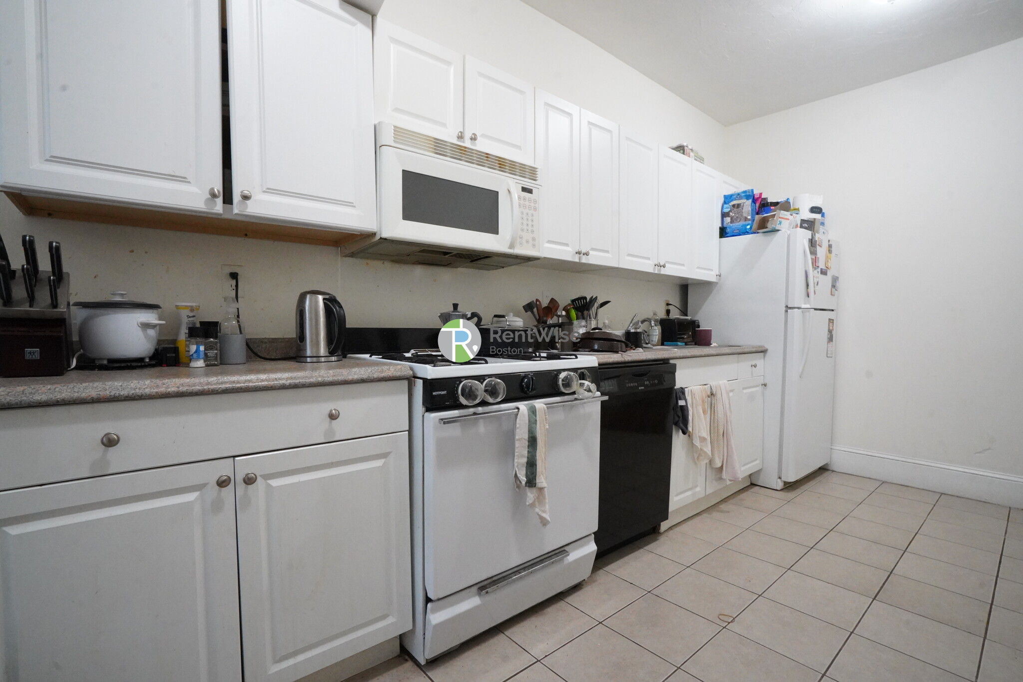 83 Brighton Ave, Allston