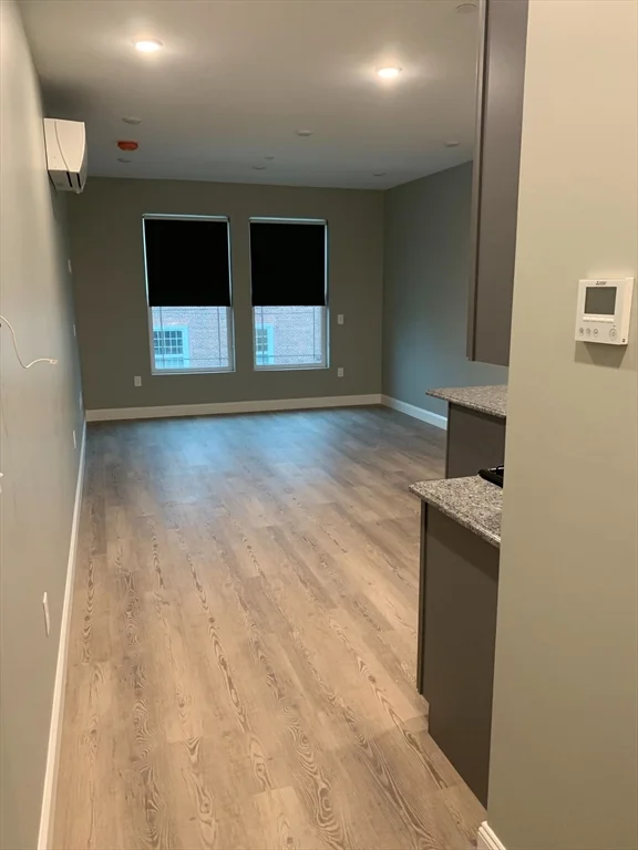 14 Yeamans St, Revere