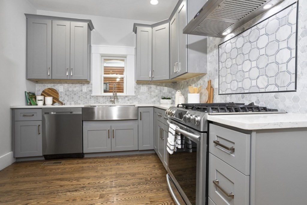 10 Grant St, Somerville