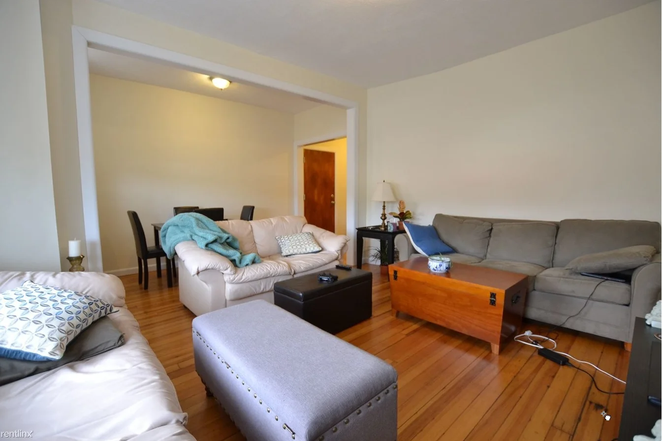1950 Beacon St, Brighton