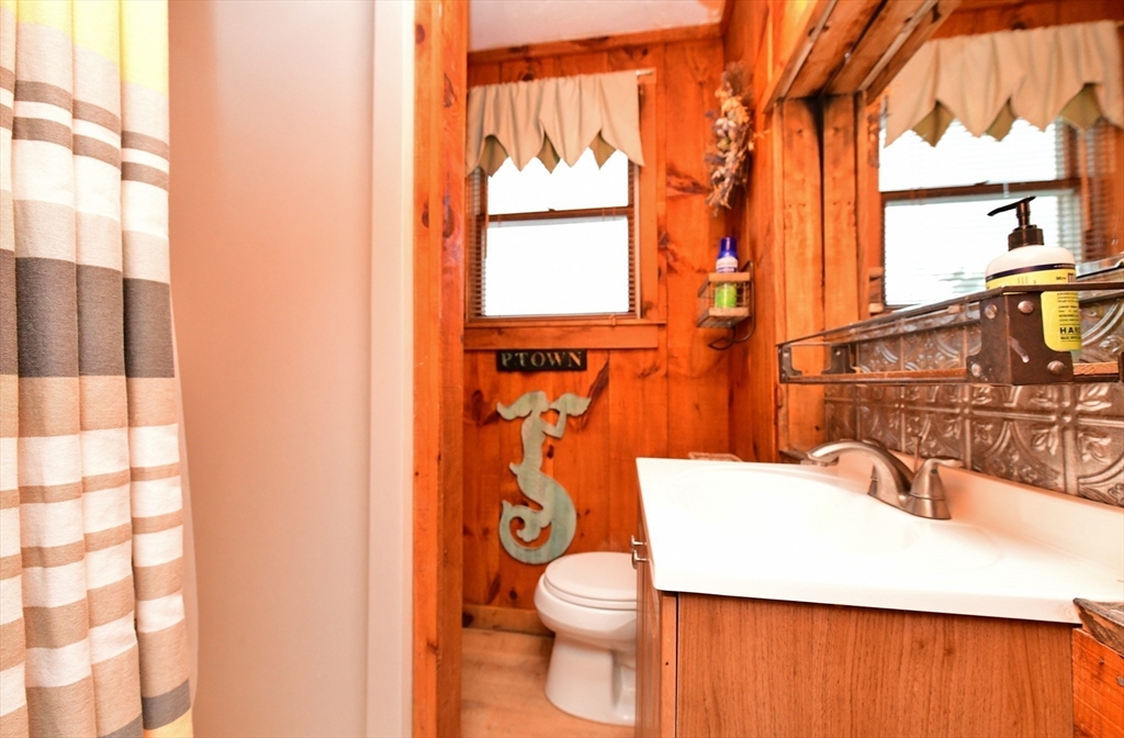 197 N Shore Blvd, East Sandwich