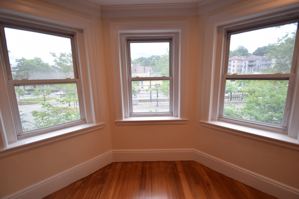 1616 Beacon, Corey Hill