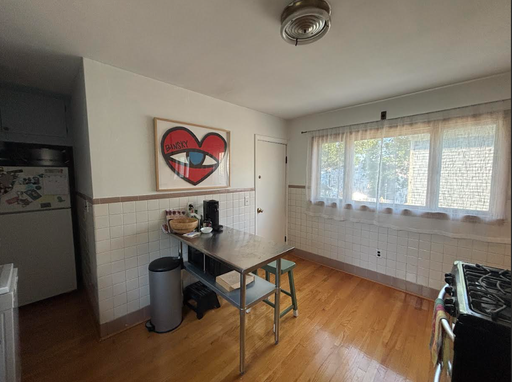 17 Pinckney St, East Somerville