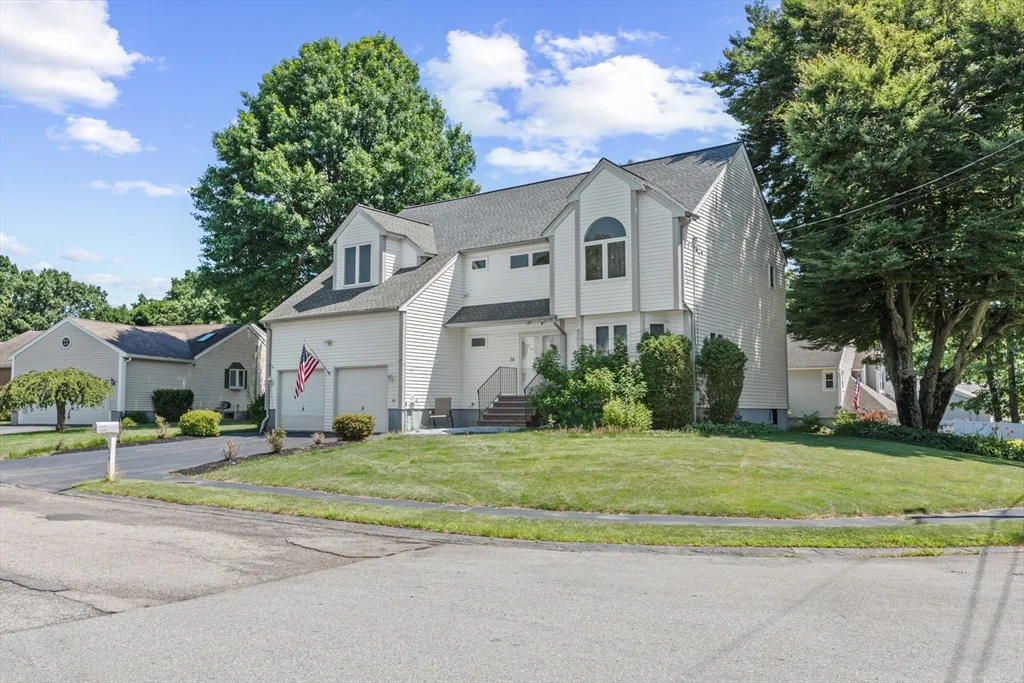 54 Jennifer Rd, Pawtucketville