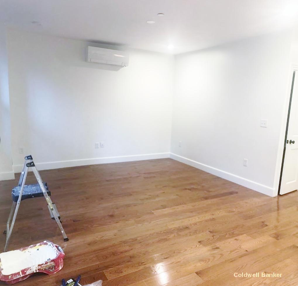 1776 Beacon St, Brookline