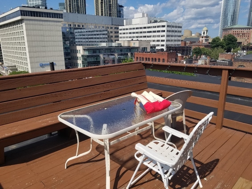 11 Phillips, Beacon Hill