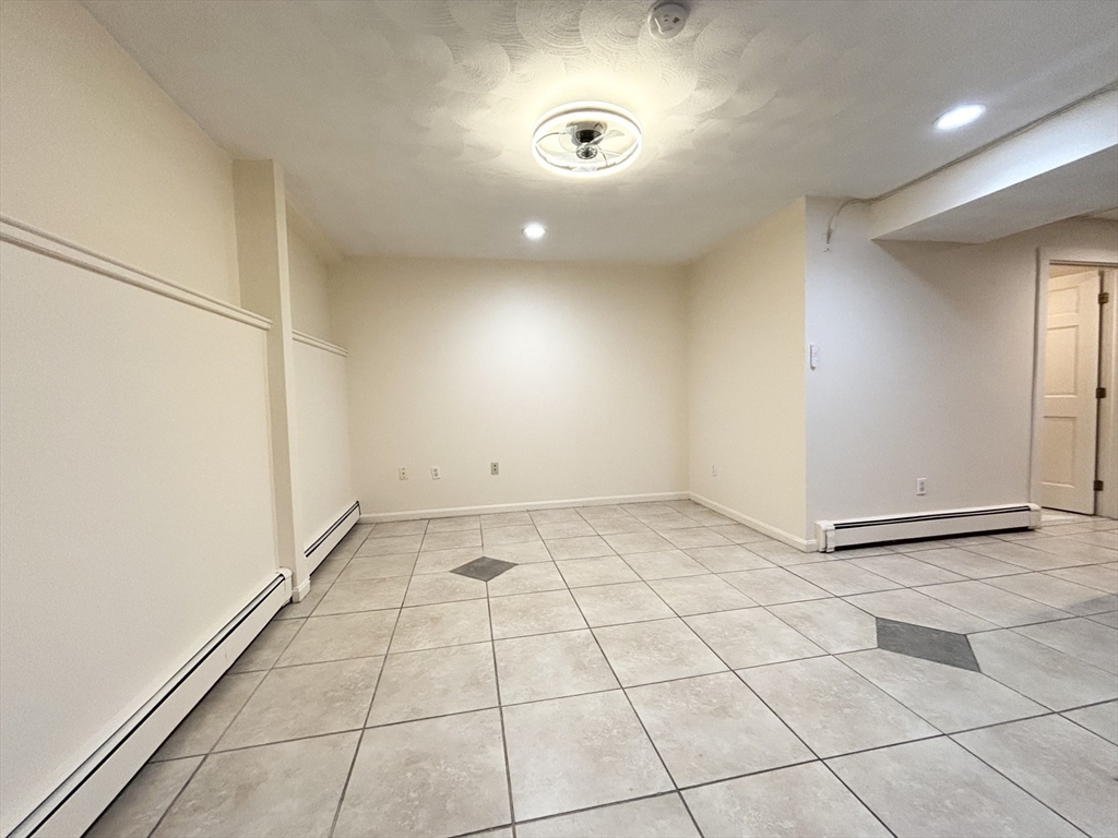 1436 Columbia Rd, South Boston