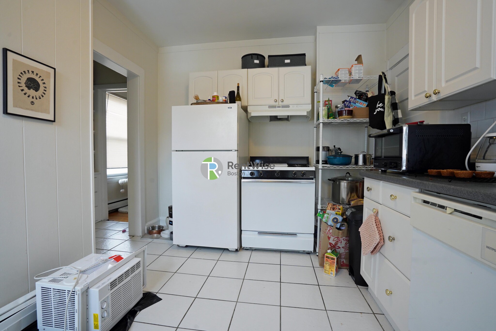 1 Ashford Ct, Allston