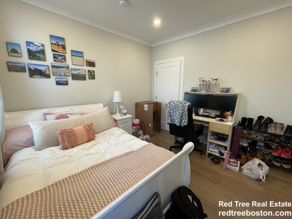 9 Mansfield St, Allston