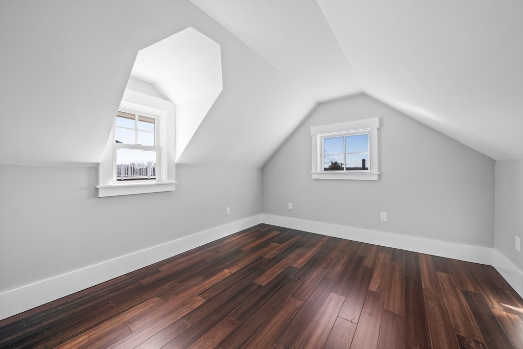 61 Gurnet Rd, Duxbury