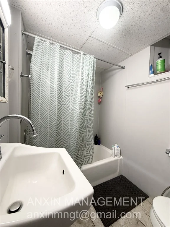 71 Gardner St, Allston