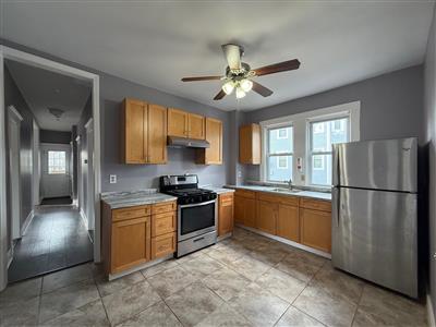 196 Sherman St, North Cambridge