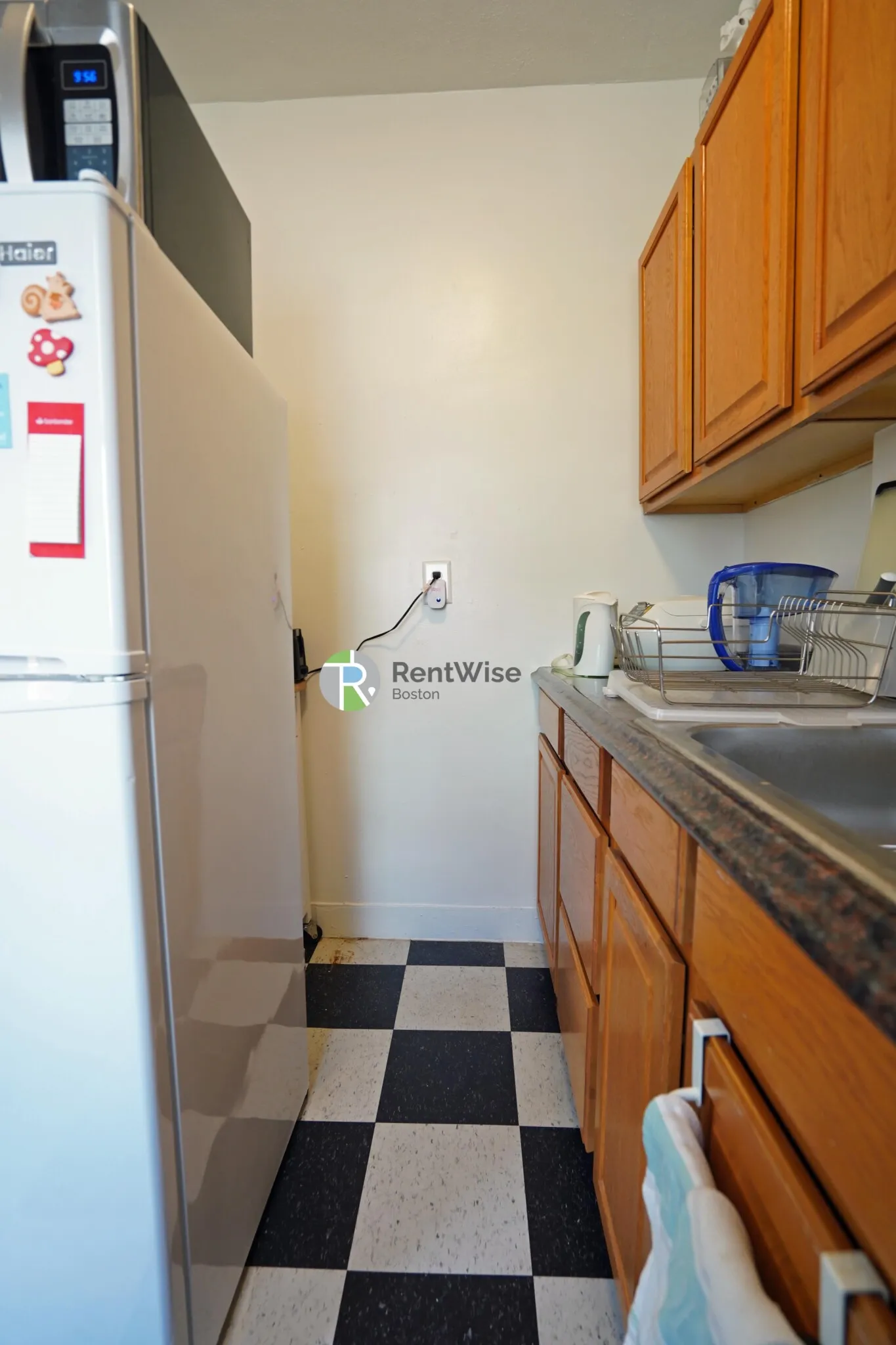 74 Brainerd Rd, Allston