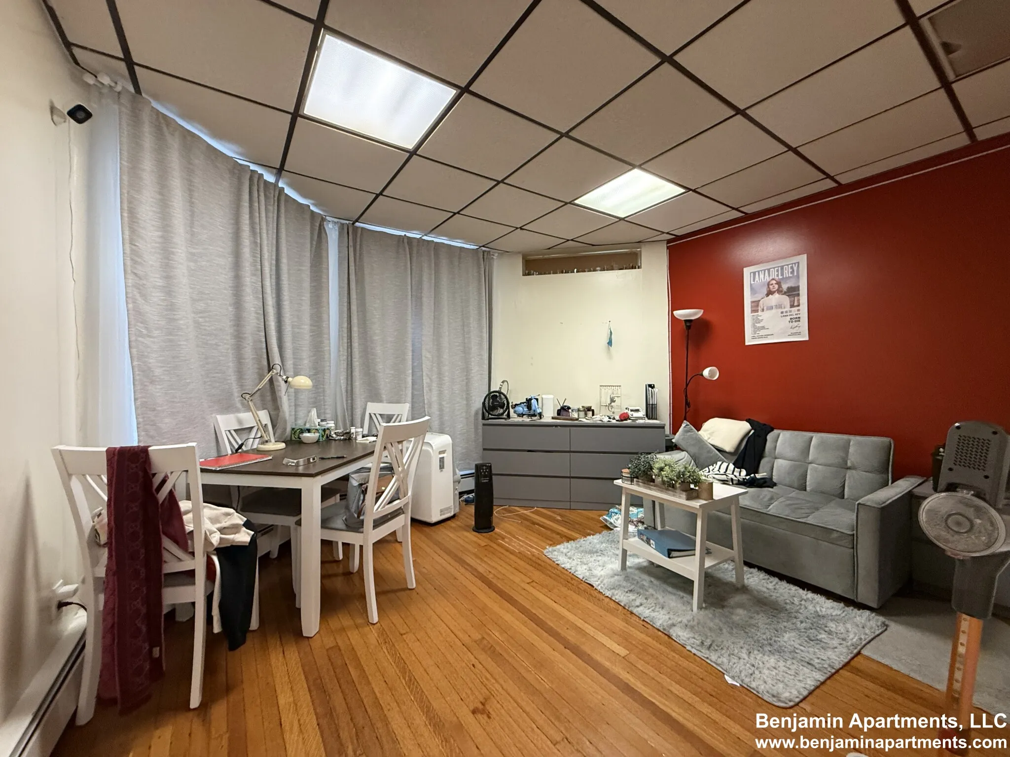 879 Beacon St, Fenway