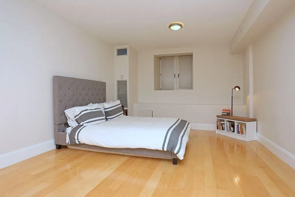 45 West Broadway, South Boston