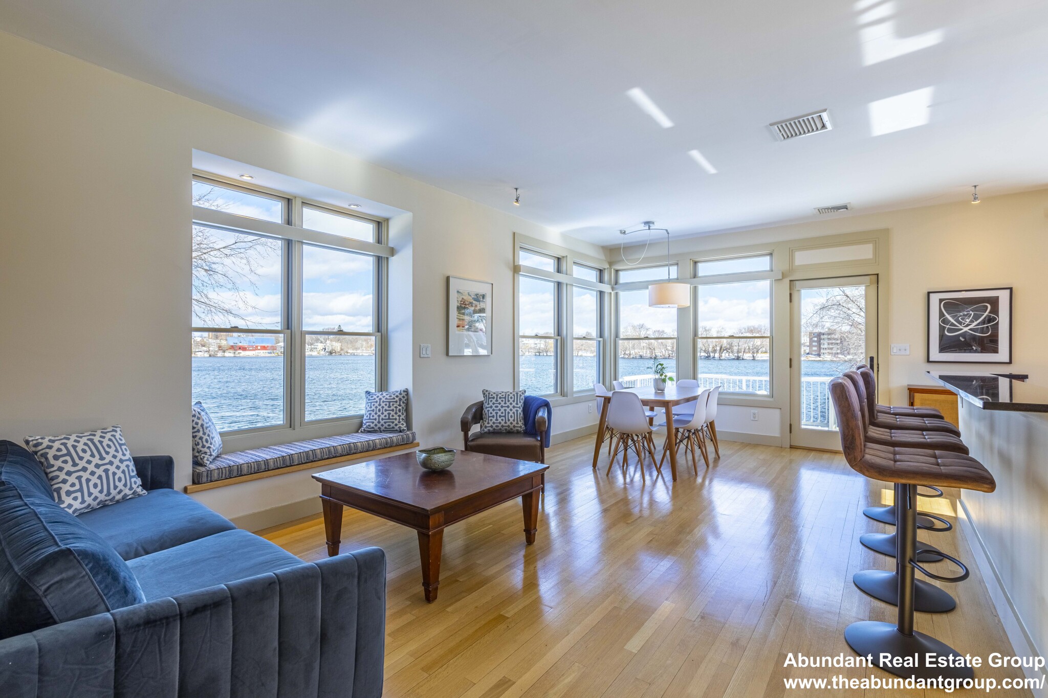 3 bed, 2.5 bath apartment for rent at 104 Spy Pond Pkwy Unit 1, Arlington — photo 4 of 40