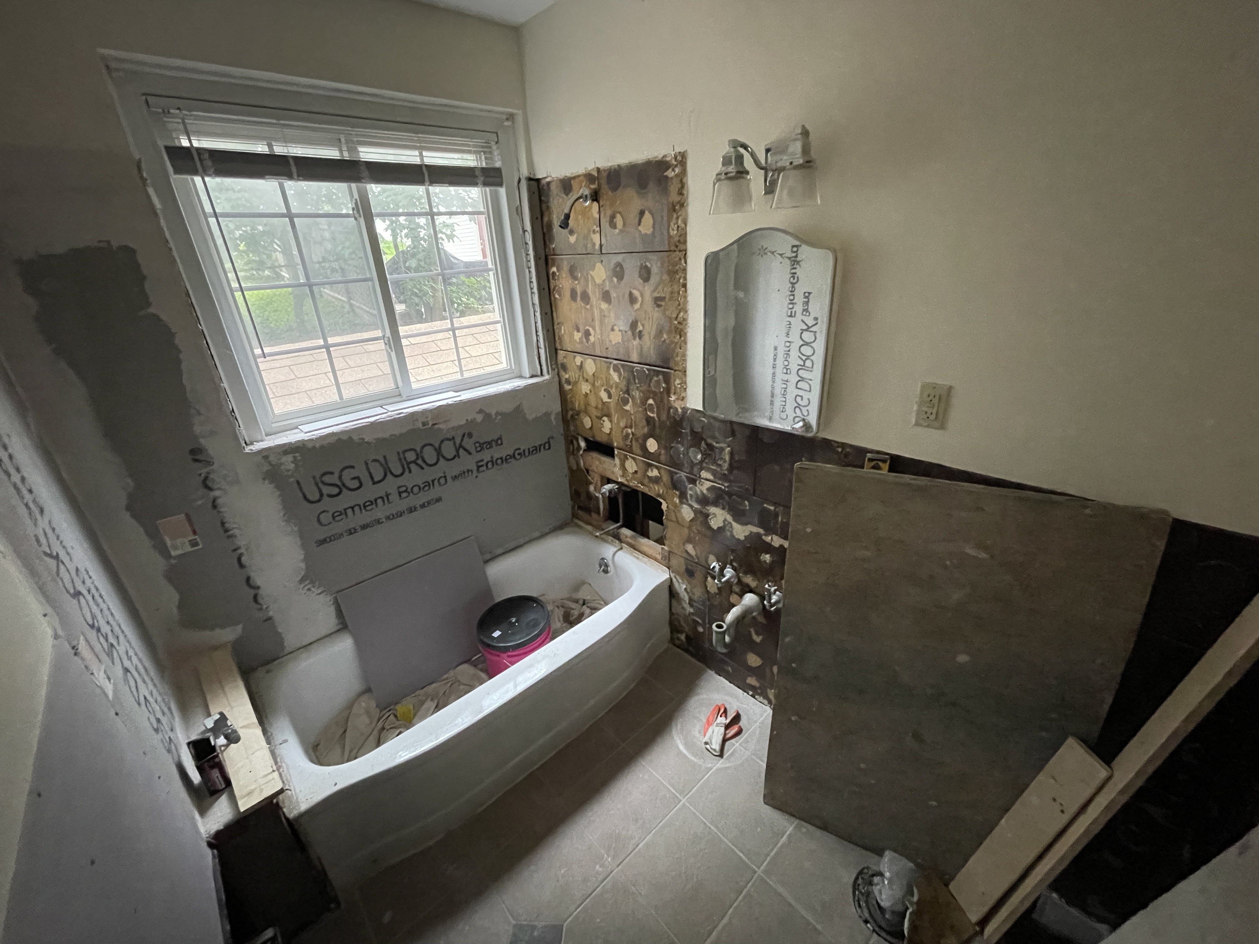 1 bed, 1 bath apartment for rent at 550 Belmont St Unit 6, Watertown — photo 5 of 8