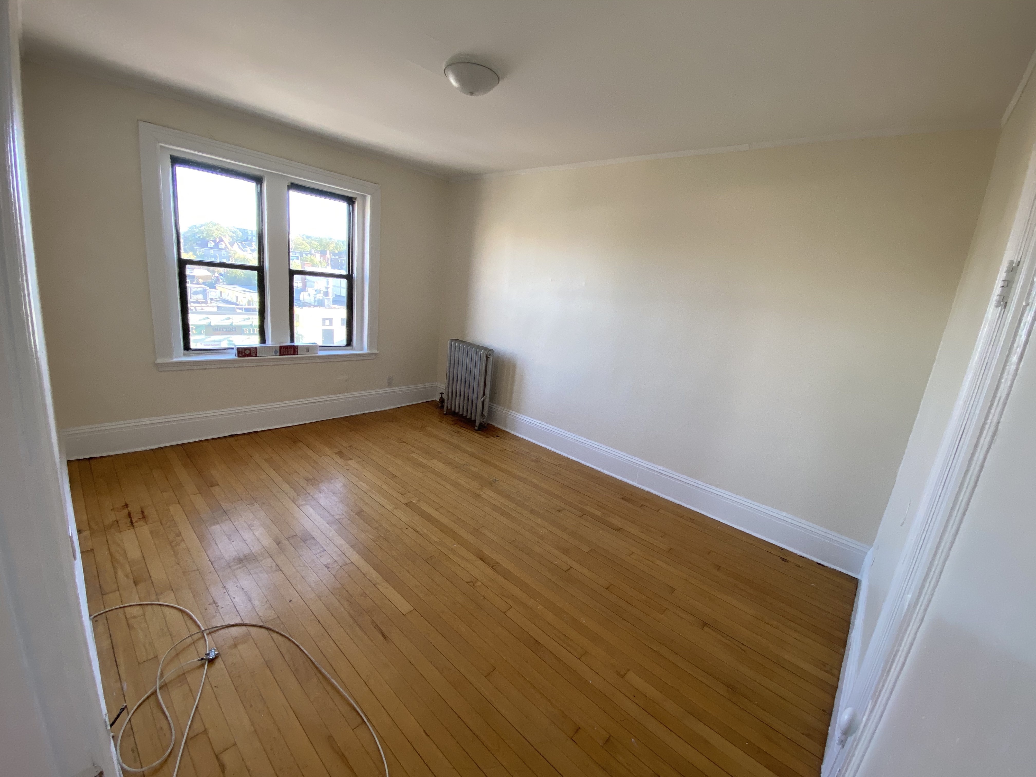 3 bed, 1 bath apartment for rent at 435 Cambridge St Unit 7, Allston — photo 5 of 13